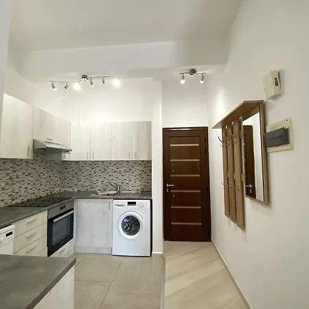 Nest In アパート *