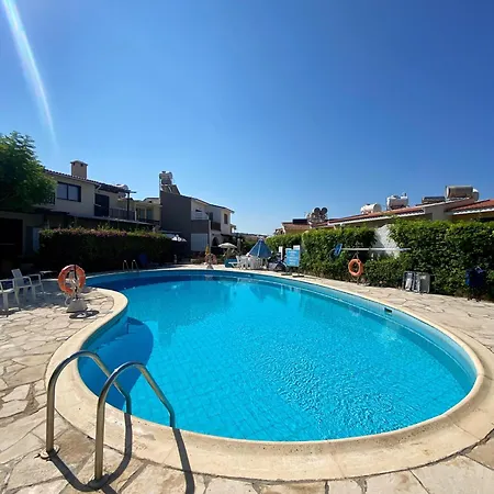 Nest In アパート