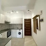 Nest In Apartment *