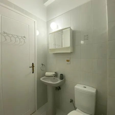 Nest In * Тала