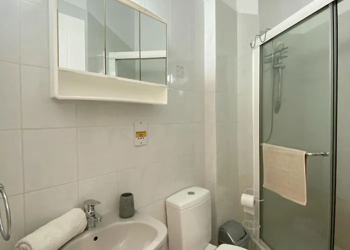 Nest In Lägenhet Tala